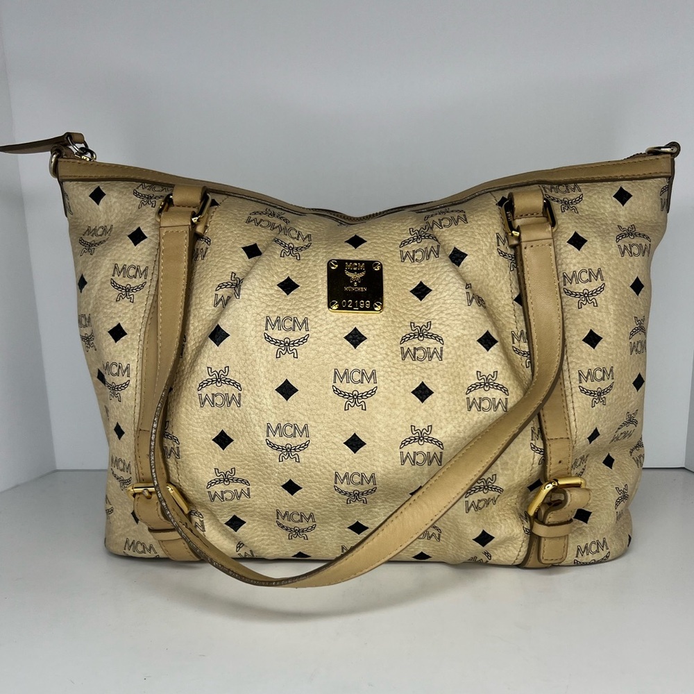 MCM Visetos Ivory Medium Shoulder Bag Logo Print Leather Trim Zip Top Designer - Picture 2 of 12